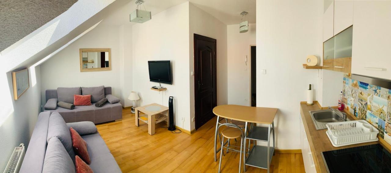 شقة Apartament Rewal Blisko Plazy المظهر الخارجي الصورة